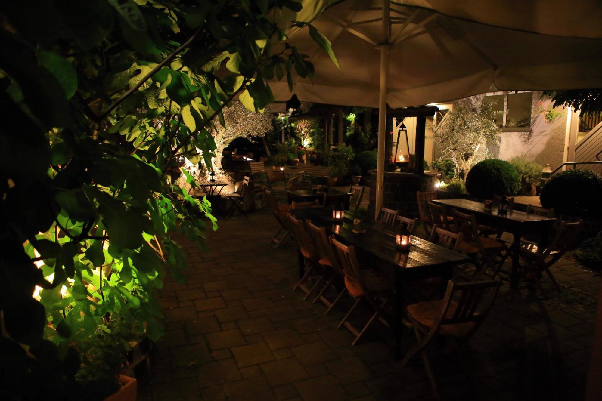 הופהיים אם טאונוס Hotel Gasthof Gruener Wald מראה חיצוני תמונה